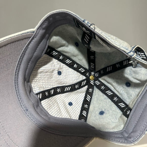 Adidas’s cap - Picture 3 of 4